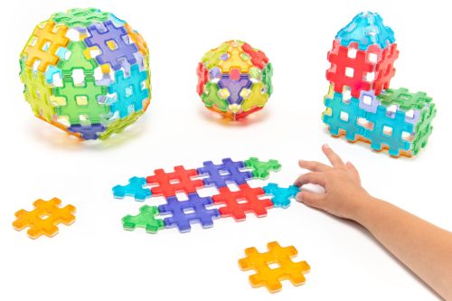 Set magnetic translucid de construcție pentru grupă, 72 piese – HashMag Polydron