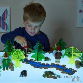 Model de copaci din plastic (5 buc)