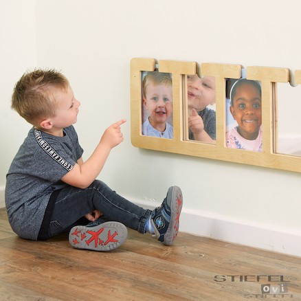 Rame din lemn montabile pe perete