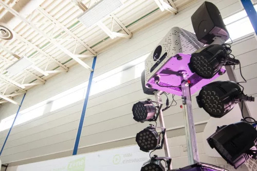 Dispozitiv interactiv de gimnastică mobil LÜ  (6000 lumeni)