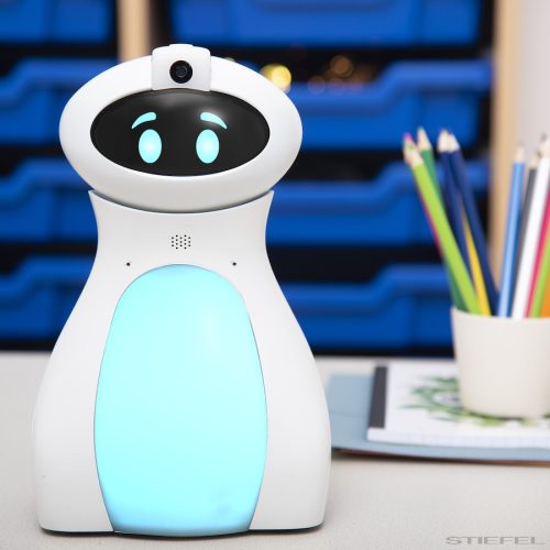 Oti-Bot, robot programabil echipat cu senzori