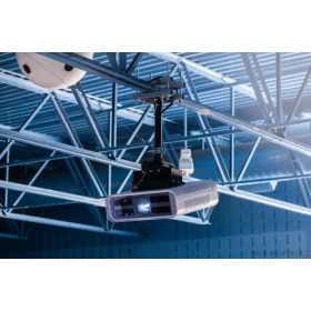   Dispozitiv interactiv de gimnastică cu ecran LÜ  (5200 lumeni)